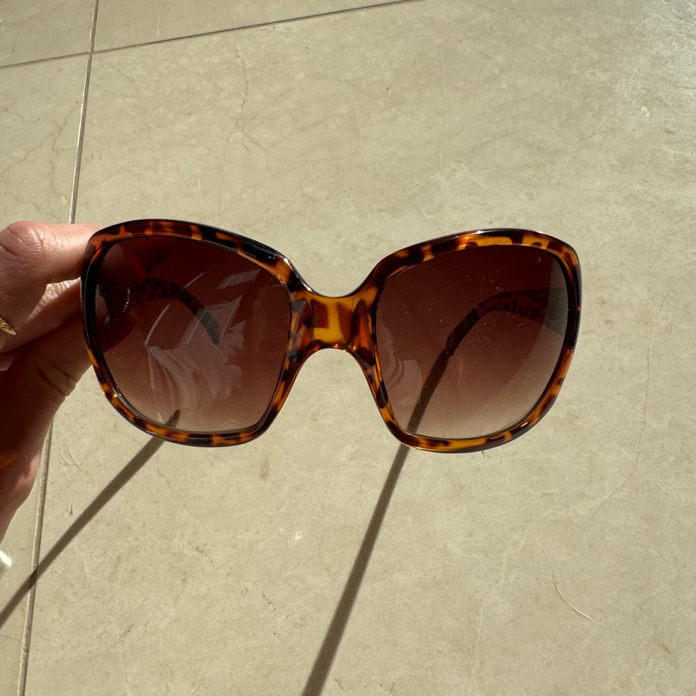 Tortoise Shell Women's Sunglasses